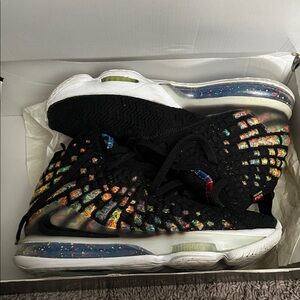 Dynamic Black and Multicolor Men's Athletic Shoes